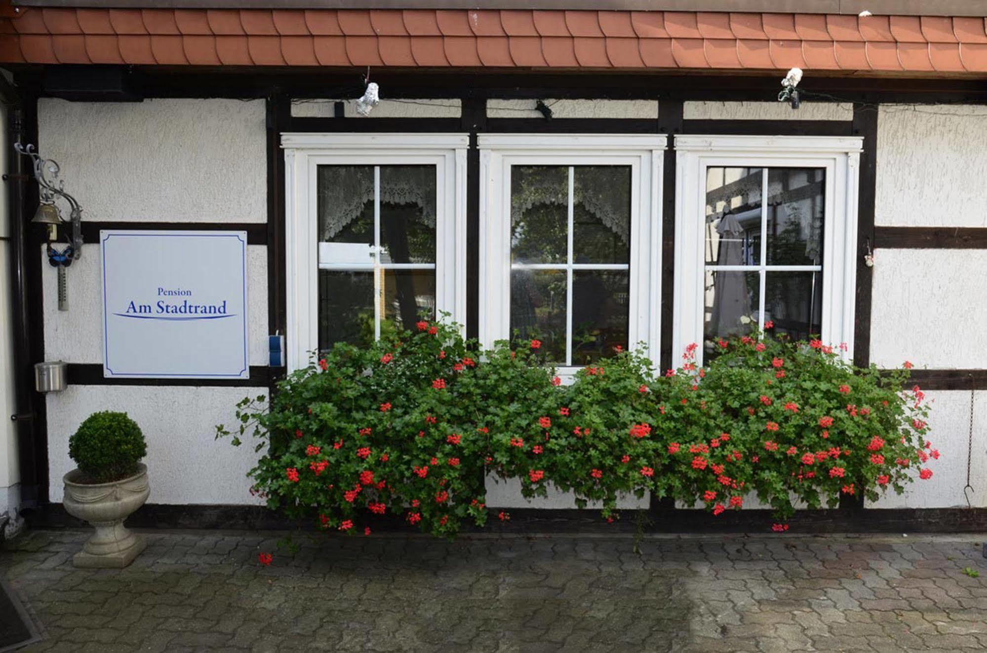 Zerbst Pension Am Stadtrand מראה חיצוני תמונה